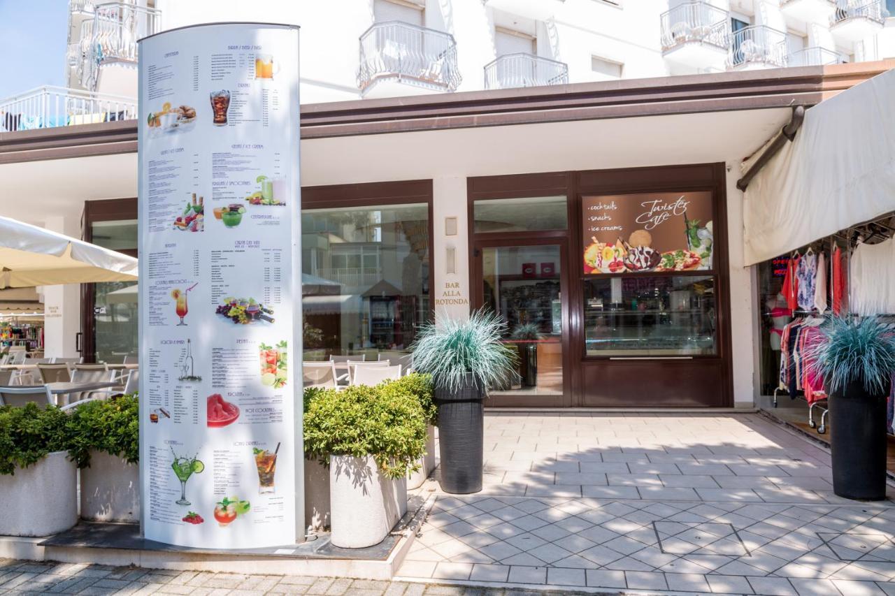 Residence Alla Rotonda Lido di Jesolo Ngoại thất bức ảnh